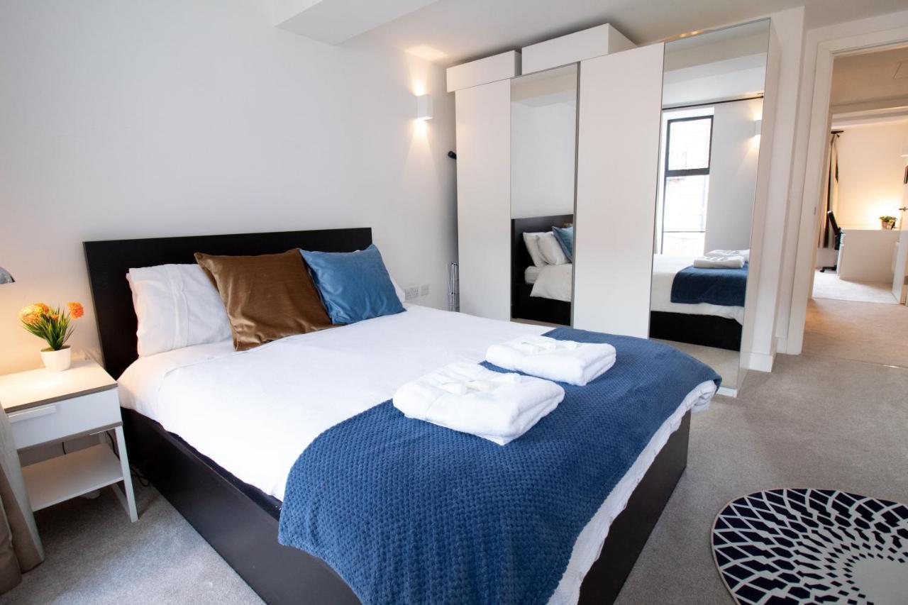The New52 Oxford By 360Stays - Bespoke 2 Bed Luxury Apartment In The Heart Of Oxford City Centre With Parking Kültér fotó